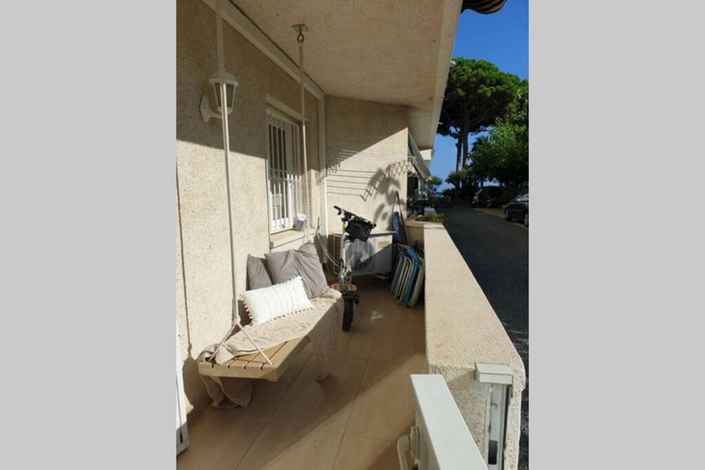 Apartamento 1ª Linea De Mar Cambrils Vilafortuny Экстерьер фото